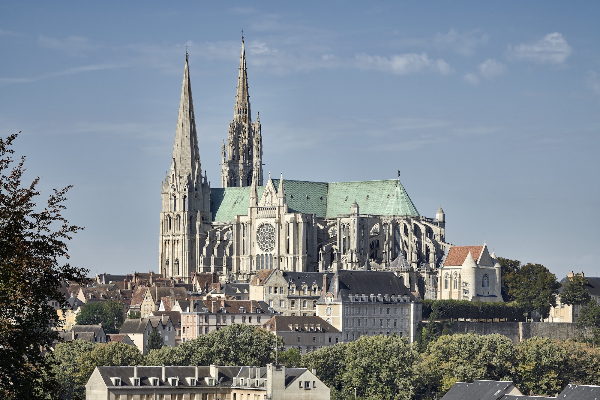 Cathédrale Notre-Dame de Chartres et chapelle Saint-Piat, cliché Drac Centre-Val de Loire, AGP-R. Gindroz