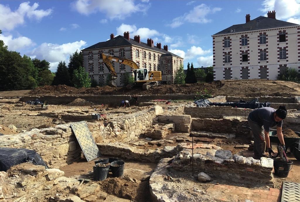 Fouille de la caserne Mellinet en 2018, par les archéologues de Nantes Métropole.