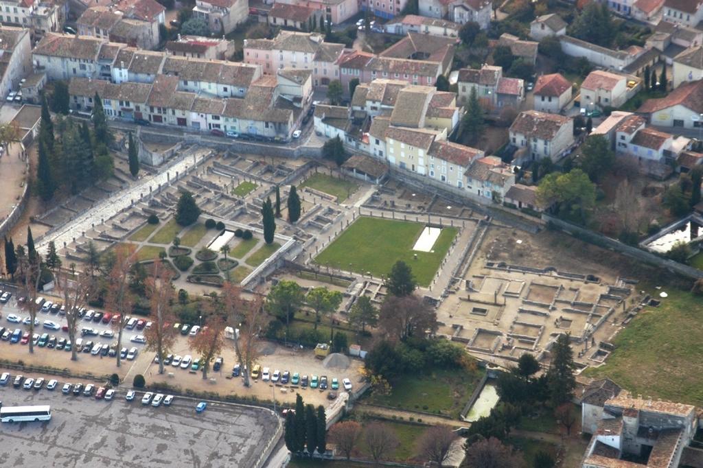 Vue aérienne du site de La Villasse.