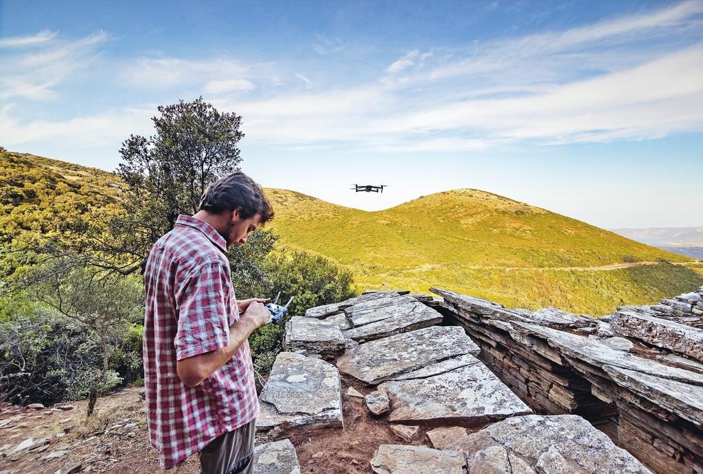 Documentation au drone du site de Palli Lakka.