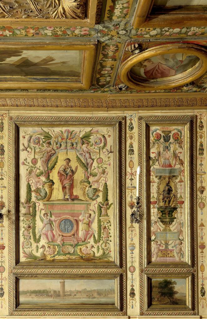 Lambris de hauteur de la chambre de la maréchale de La Meilleraye, milieu du XVIIe siècle.