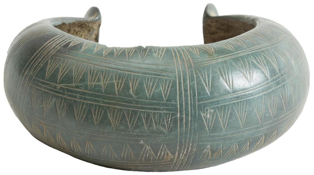 Bracelet en bronze de Jenzat. 