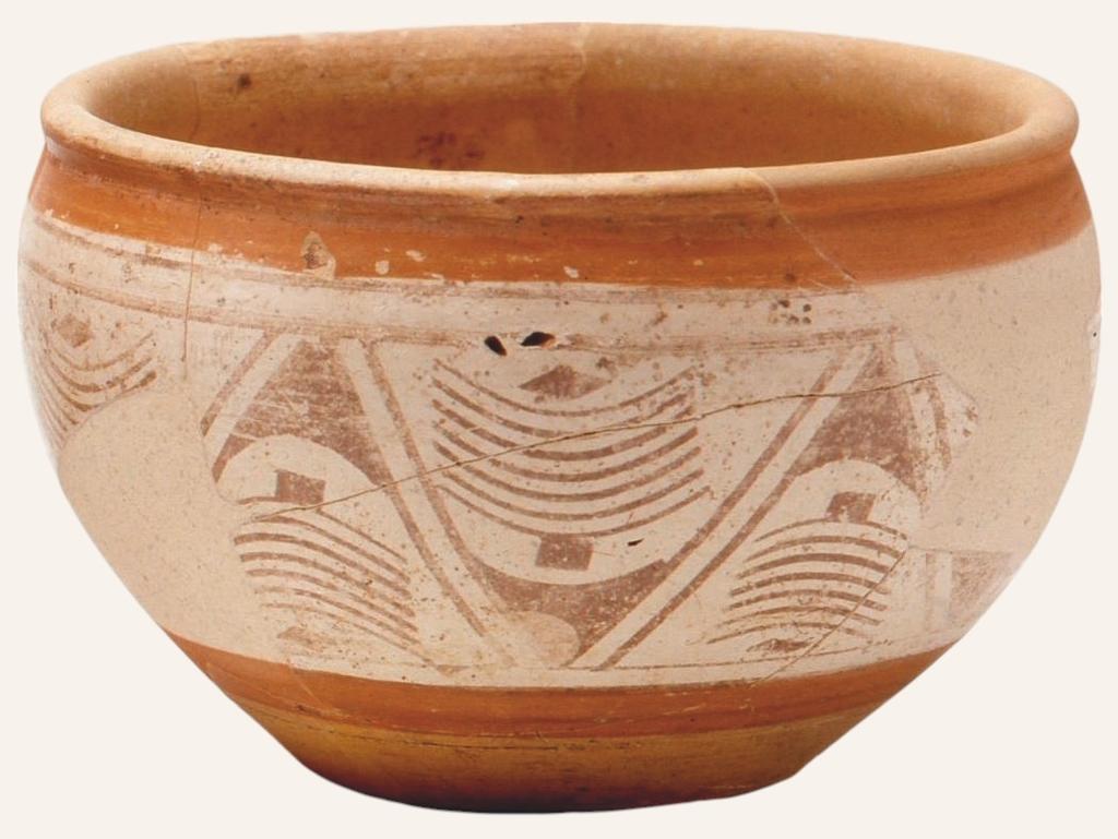 Ier siècle de notre ère, céramique peinte, 12,8 x 20,5 cm.