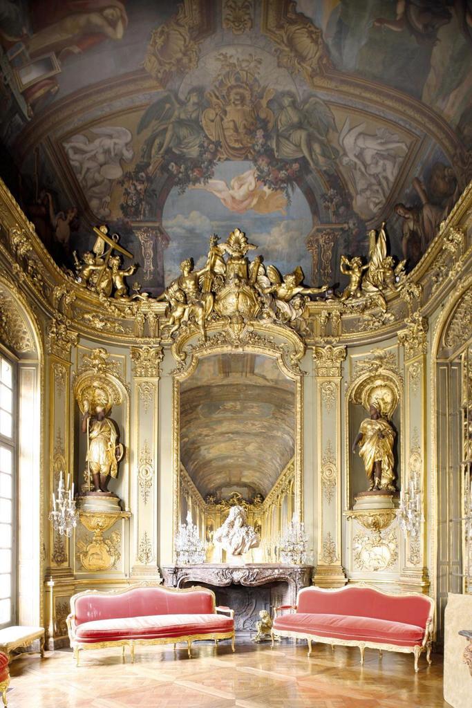 Galerie de l’hôtel de Toulouse à Paris, aujourd’hui siège de la Banque de France.