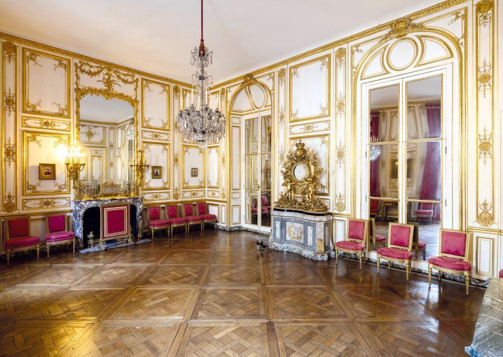 La salle à manger des Retours de chasses. Versailles, château de Versailles.