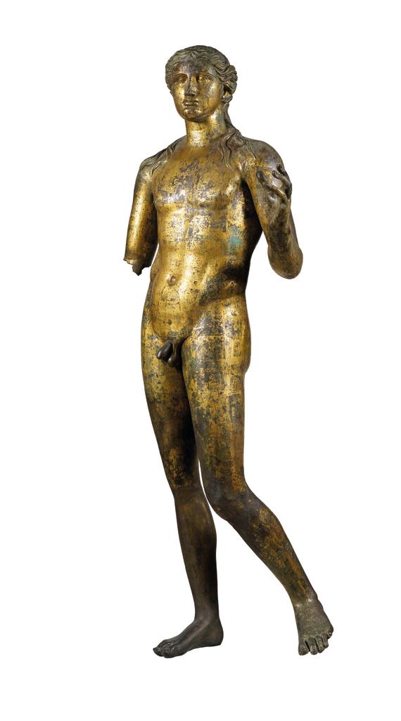 L’Apollon de Lillebonne. Bronze doré, IIe siècle de notre ère. Paris, musée du Louvre.