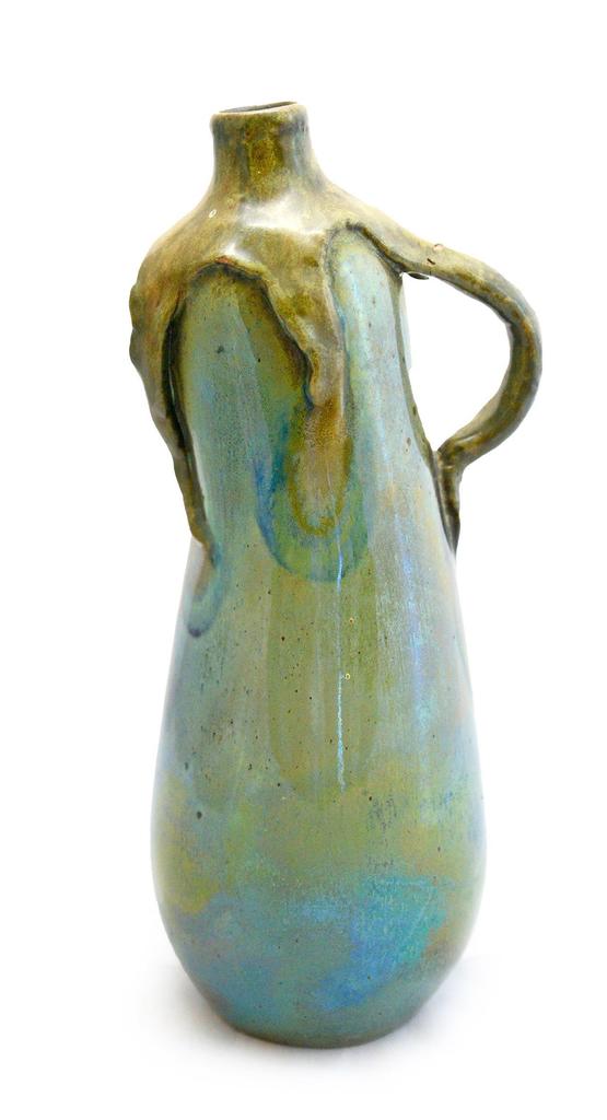 Gustave Fayet et Louis Paul (1854-1922), Vase, entre 1897 et 1901. Céramique émaillée, 25 x 10 cm. 