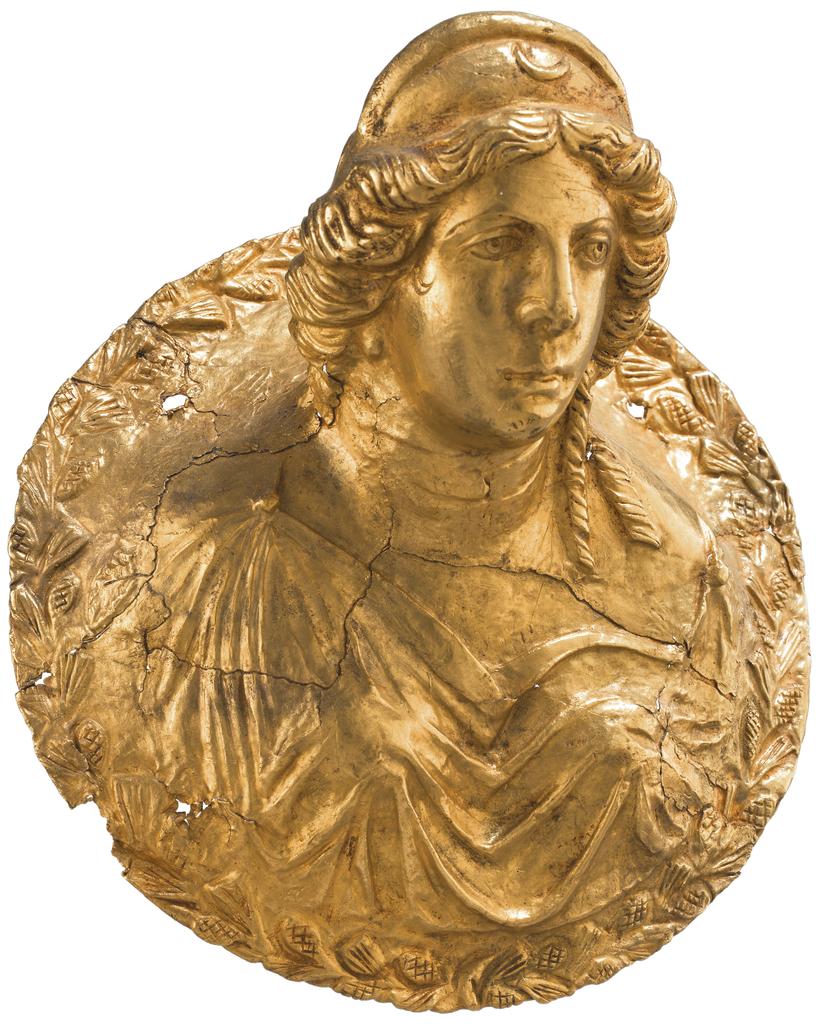 Médaillon de Séléné/Luna. Or, Grèce ou Égypte, IIe siècle avant notre ère. FGA-ARCH-RA-0094.