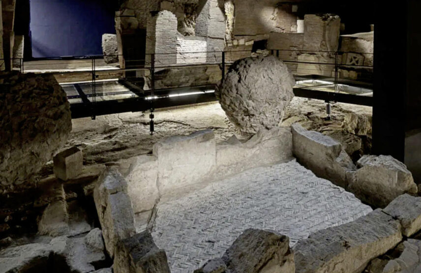 Vue des Horrea Piperataria à Rome.