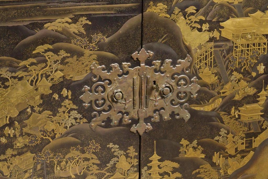 Japon pour l’exportation, époque Edo (1603-1868), XVIIe siècle. Cabinet en laque noire d'une paire (détail), 88,5 x 99,5 x 52 cm. Vente Paris Drouot, Baron Ribeyre & Associés, 7 avril 2025.