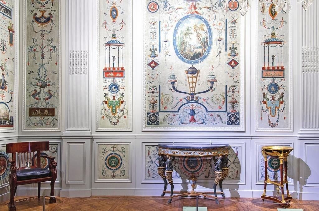 Le cabinet du président au château de Rambouillet, dont les œuvres présentées illustrent le thème : « L’antique comme nouveau cadre de vie ».
