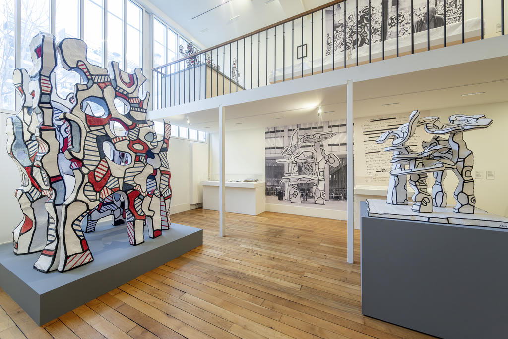 Vue de l'exposition «&nbsp;Dubuffet monumental&nbsp;» à la Fondation Dubuffet. 