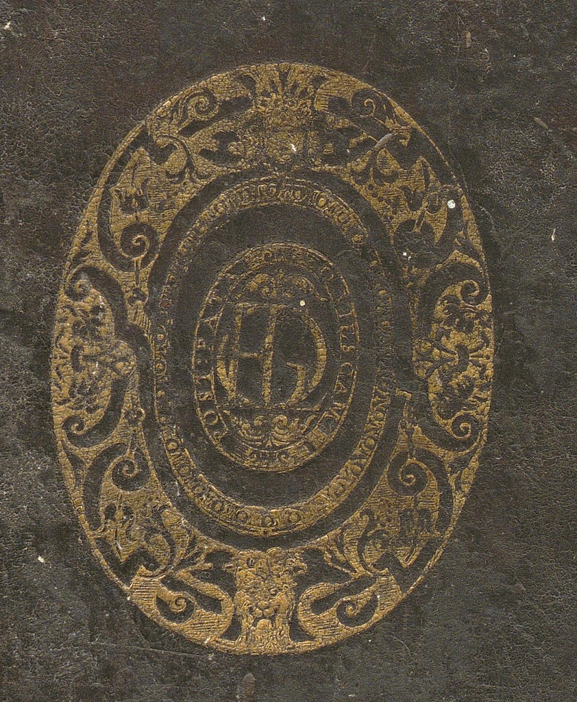 Couverture en peau (veau), avec décor à chaud, provenance non identifiée.