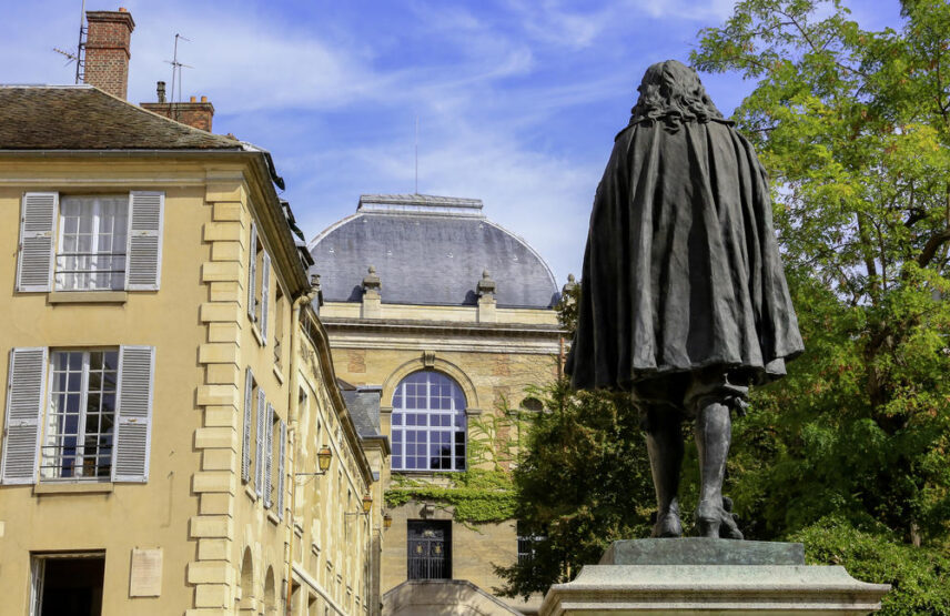 L’enceinte des Gobelins abritera le Mobilier national et la Cité de la Céramique, à Paris.