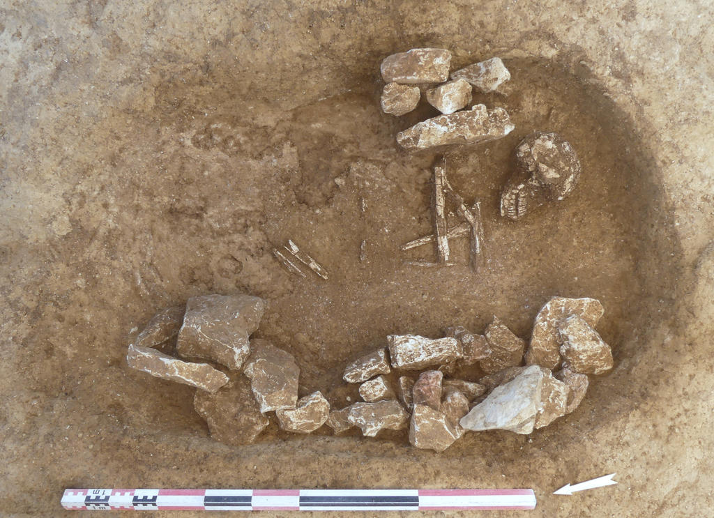 Architecture funéraire d’une sépulture de l’Âge du bronze ancien.