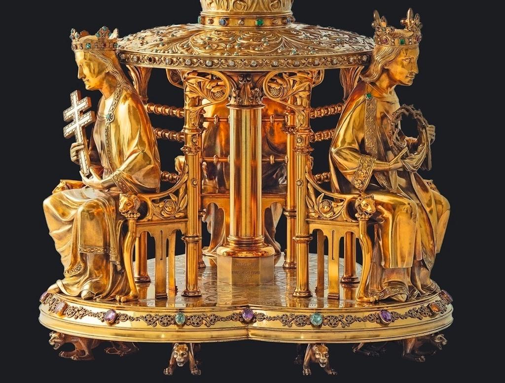 Placide Poussielgue-Rusand (1824-1889), d’après Eugène Emmanuel Viollet-le-Duc (1814-1879), reliquaire de la Couronne d’épines (détail), Paris, 1862. Argent doré, diamants, émeraudes, saphirs, pierres fines, améthystes, citrines, grenats, malachites, turquoises, 88 x 49 cm. Paris, Trésor de Notre-Dame.