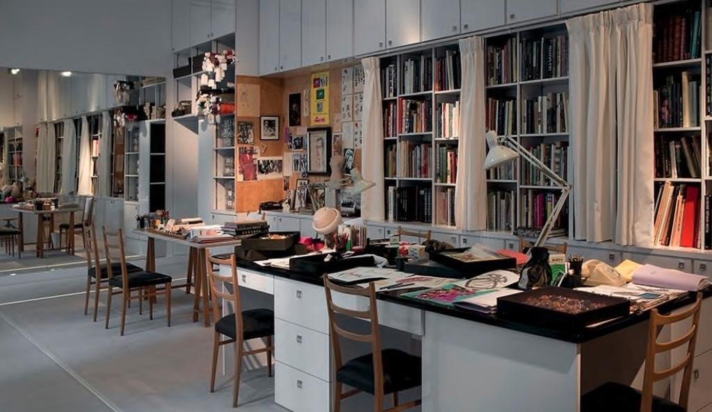 Le studio d'Yves Saint Laurent au musée YSL Paris.