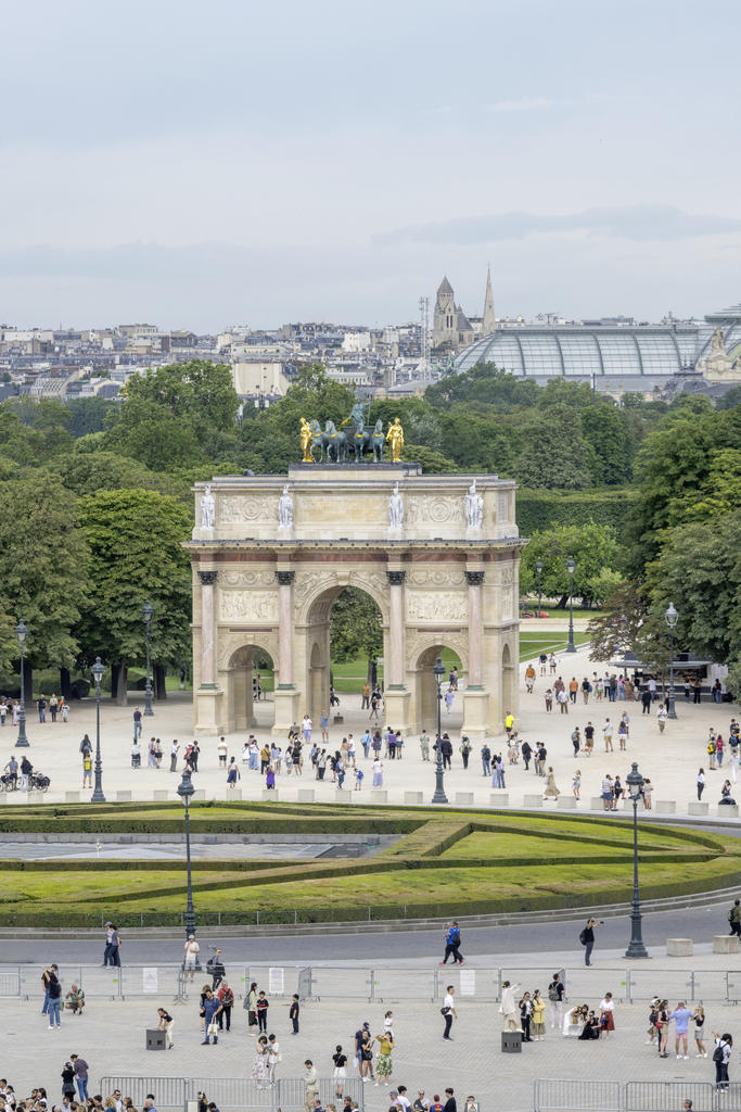 L’arc de triomphe du Carrousel.