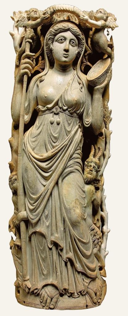 Ariane, Constantinople, première moitié du VIᵉ siècle. Ivoire, 40 x 14 x 7,5 cm.