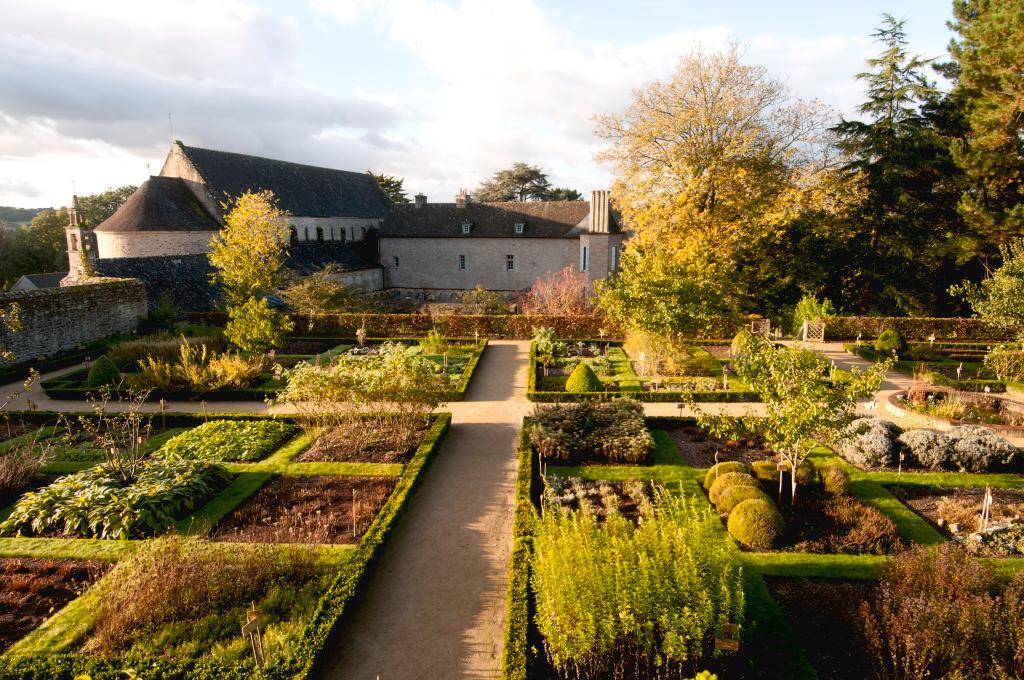 Le jardin des simples de l’abbaye de Daoulas.