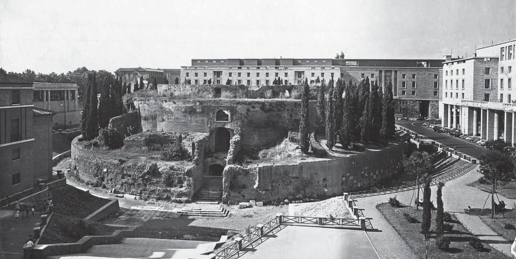 La piazza Augusto Imperatore dans les années 1960.