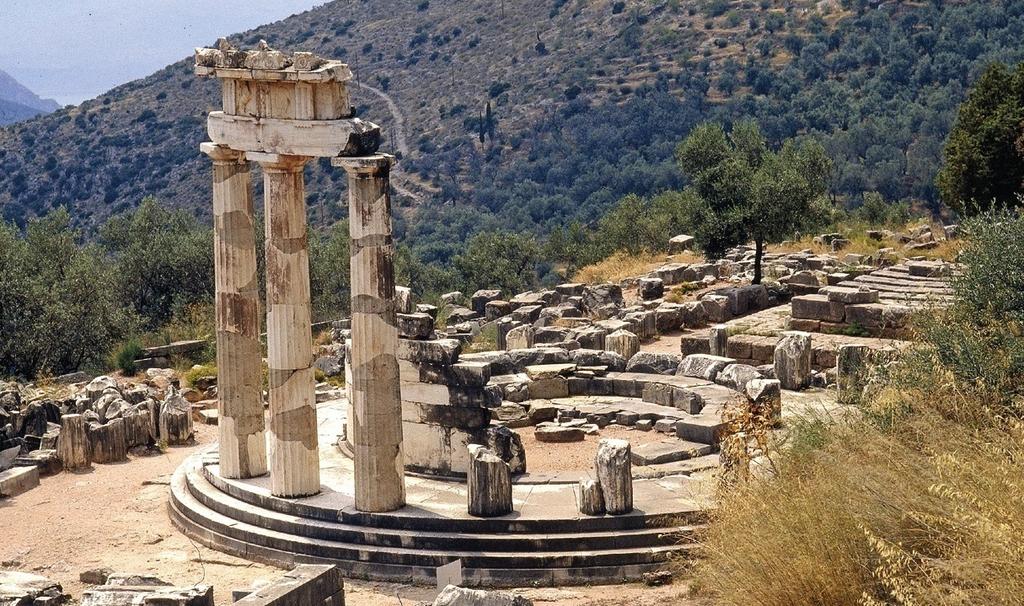 La tholos de Delphes.