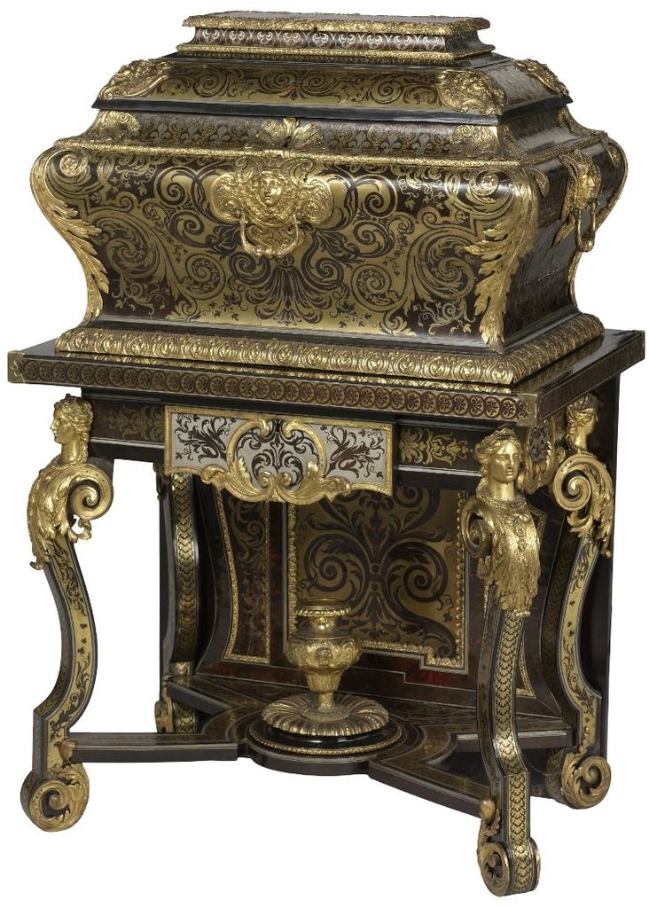 Attribuée à André Charles Boulle, paire de coffres sur pieds, vers 1685-1690. Amsterdam, Rijksmuseum.