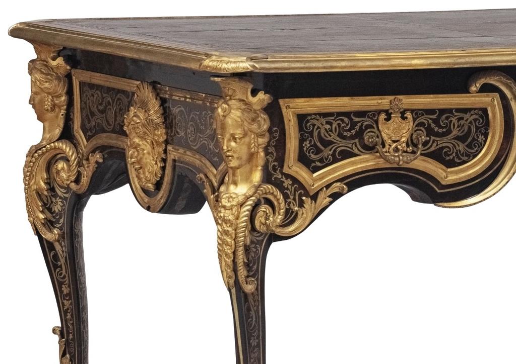 André Charles Boulle, bureau plat du prince de Condé (détail), vers 1720. Chantilly, musée Condé, dépôt du musée national des châteaux de Versailles et de Trianon.
