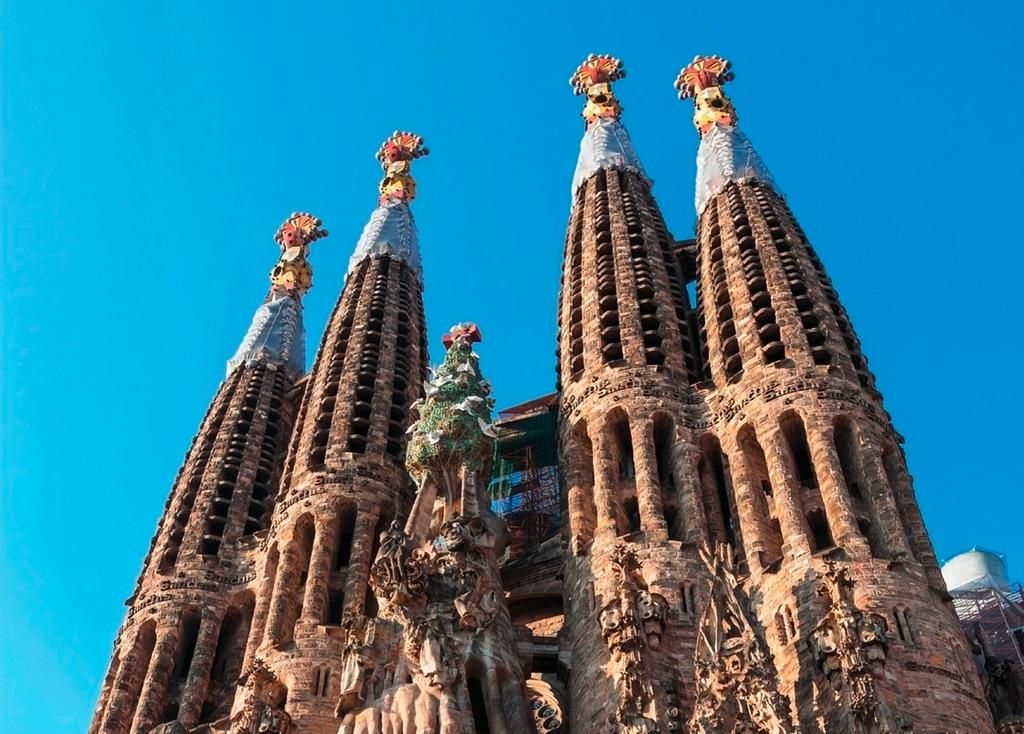La façade de la Nativité de la Sagrada Familia.