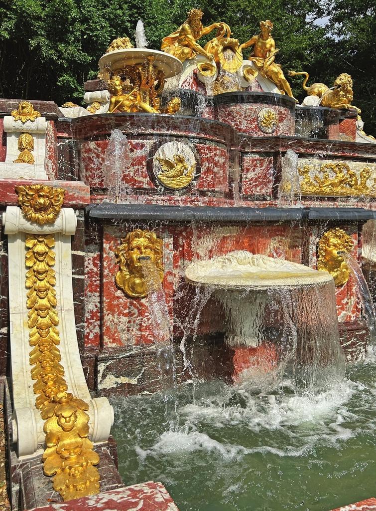 Le Buffet d'eau (détail) après restauration.