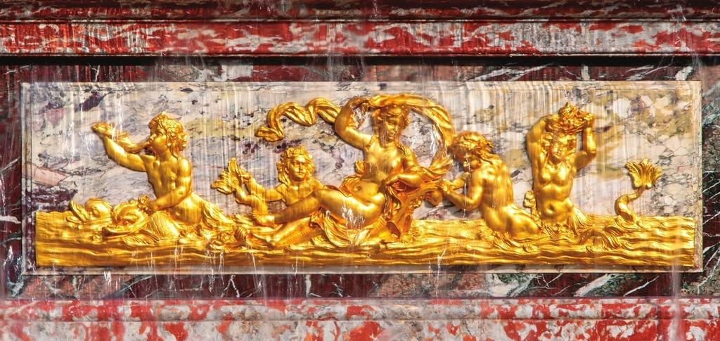 Bas-relief central du Buffet d’eau après restauration.