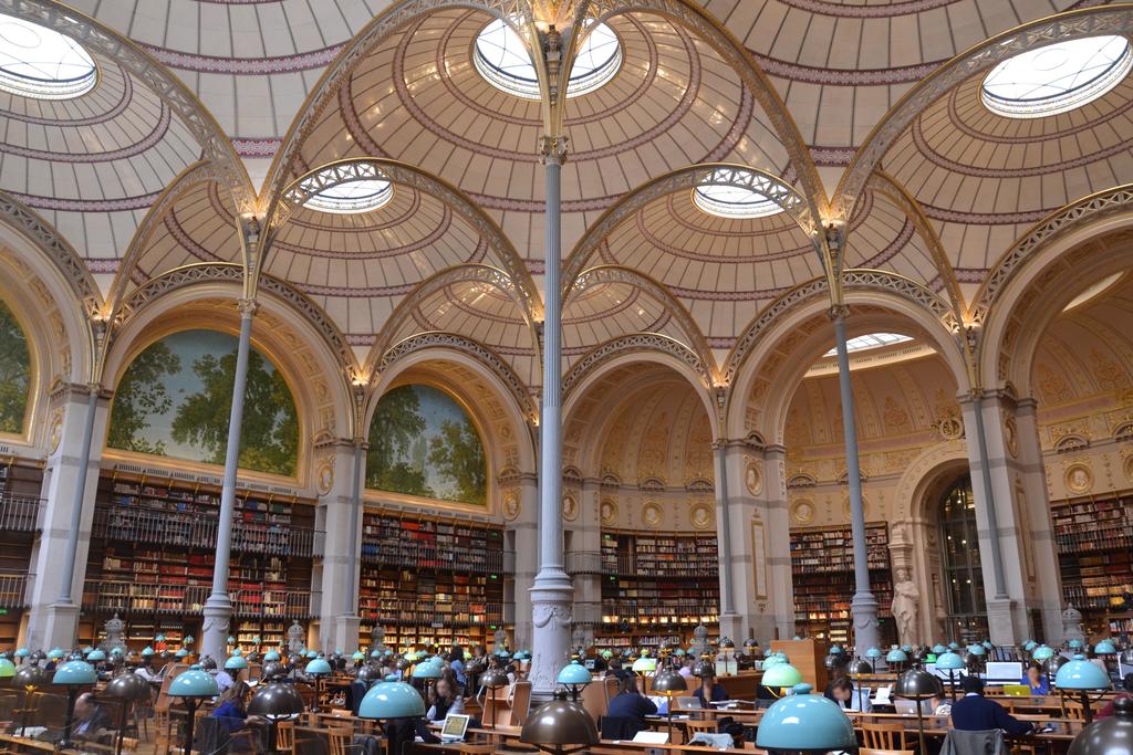 La salle Labrouste, bibliothèque de l’INHA, sera ouverte tout le week-end pour les Journées européennes du patrimoine 2025. 