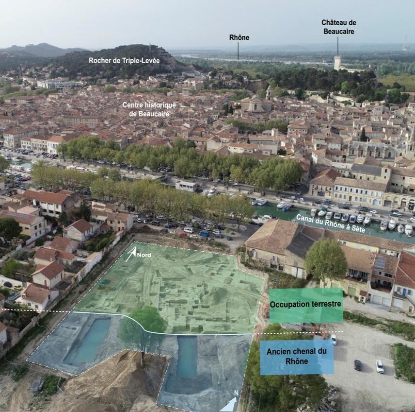 Vue générale du site et du paysage environnant.