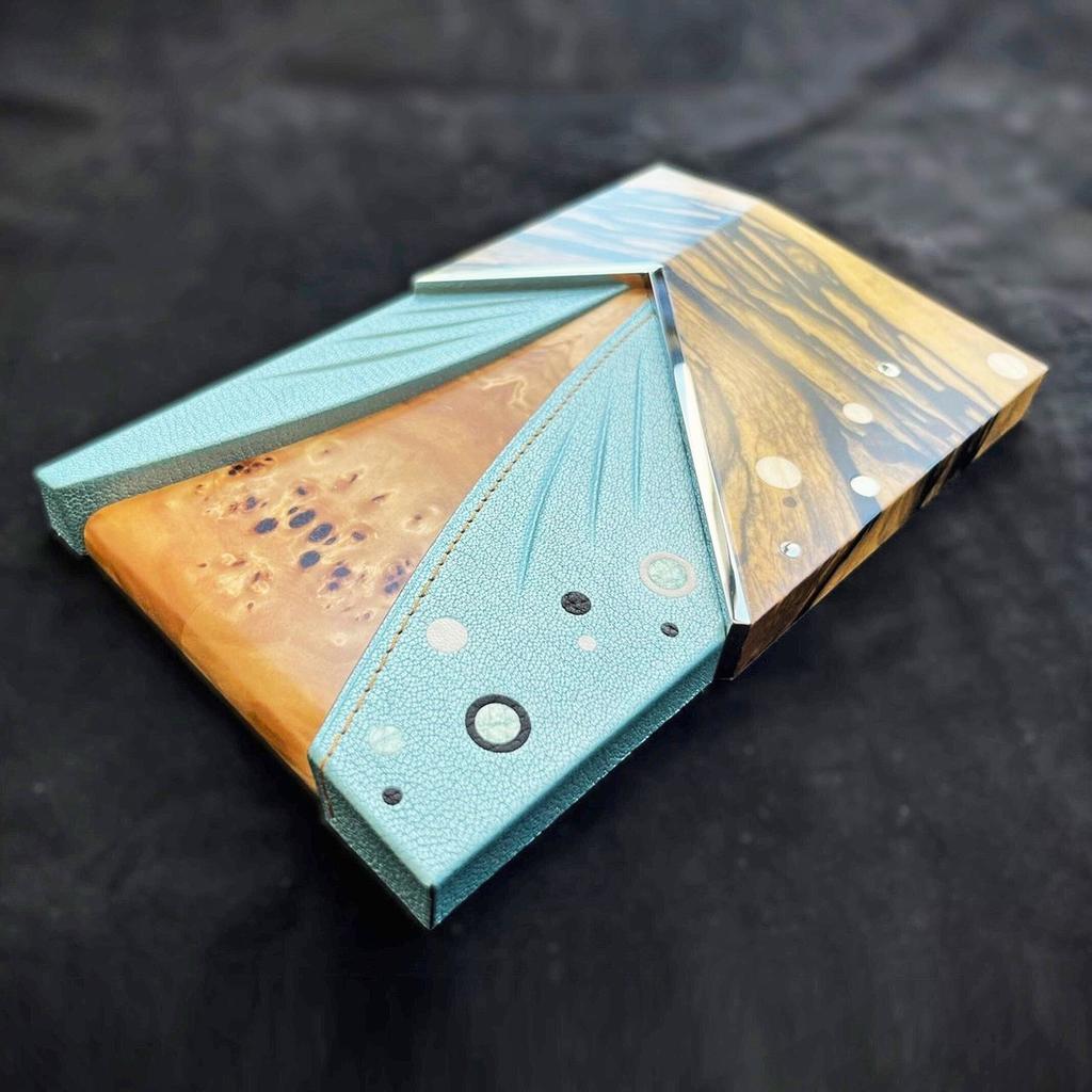 Atelier Constant M Furniture, Papillon. 