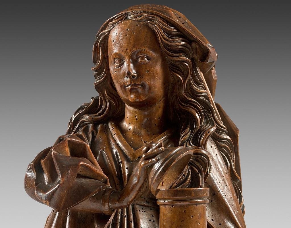 Attribuée au Maître du retable de Lautenbach, entourage de Nicolas de Leyde, Sainte Marie-Madeleine (détail), Strasbourg, vers 1470-1480. Tilleul sculpté en ronde-bosse avec traces de polychromie et de dorure, H. 55,5 cm.