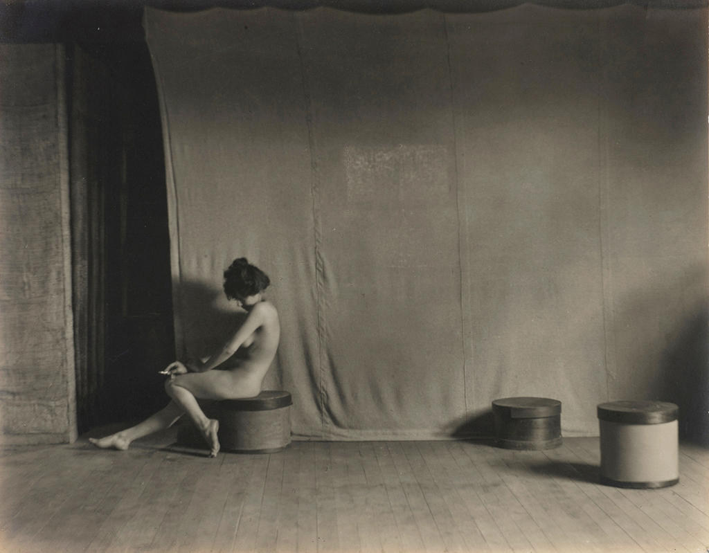 Edward Weston (1886-1958), Tina Modotti (Nude in Studio), 1922. 