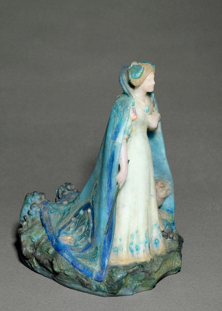 François Décorchemont (1880-1971), Fée Esterelle, 1910, verre. Paris, musée d'Orsay.