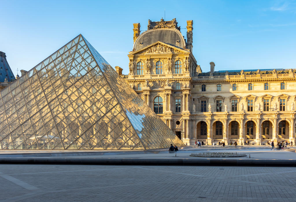 La cour des Comptes a rendu le 6 novembre son rapport sur la gestion et les flux financiers du musée du Louvre, accompagnant ses constats de nombreuses recommandations.
