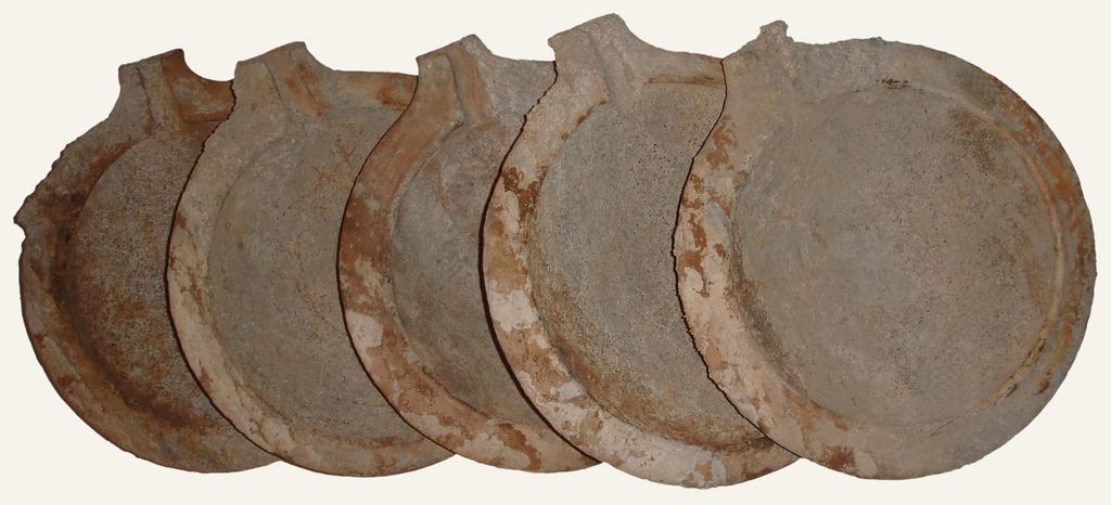 Céramique commune, Ier ou IIe siècle de notre ère. Provenance : Saint‑Raphaël, épave Dramont D. Fouilles J.-P. Joncheray, découverte G. Van Neuvel en 1964. Inv. D76-23 17. 