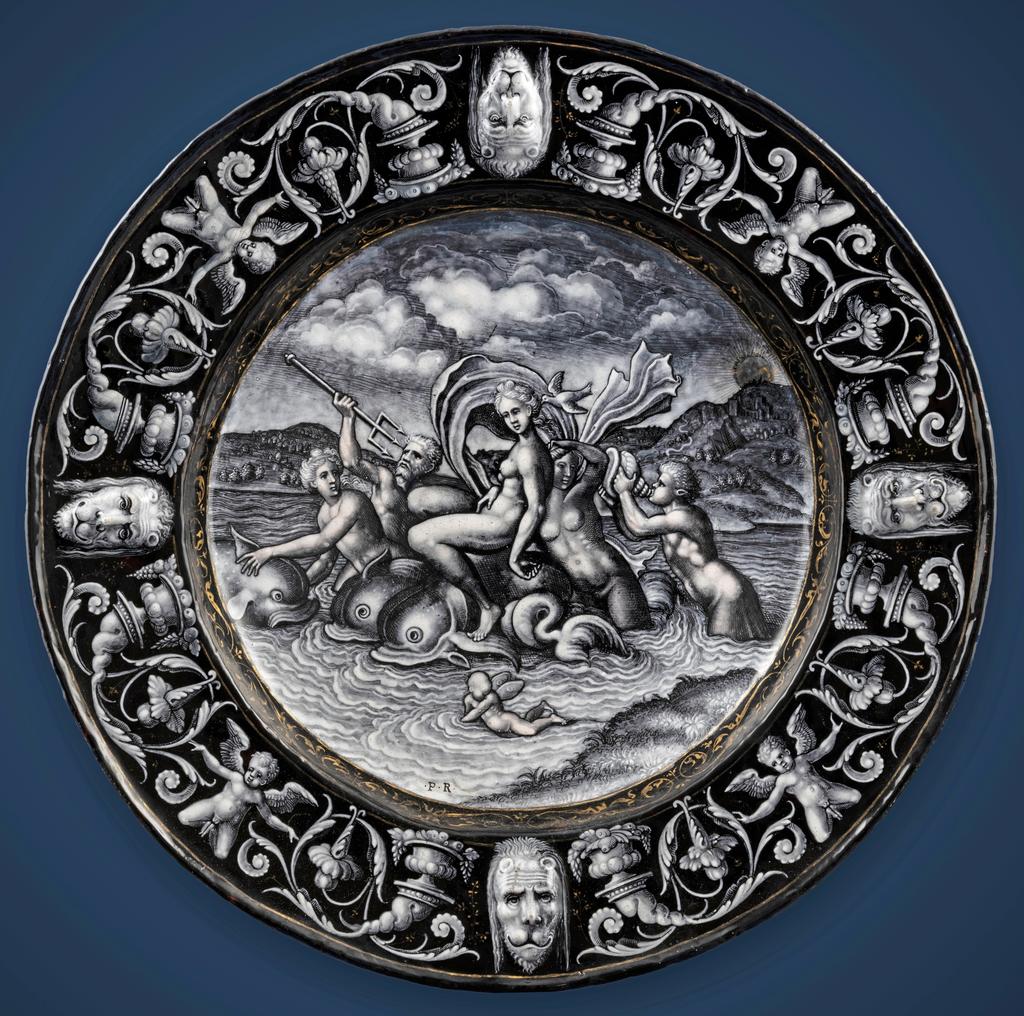 Pierre Reymond, plat figurant Vénus, Limoges, vers 1570. Émail peint sur cuivre, D. 37,5 cm.