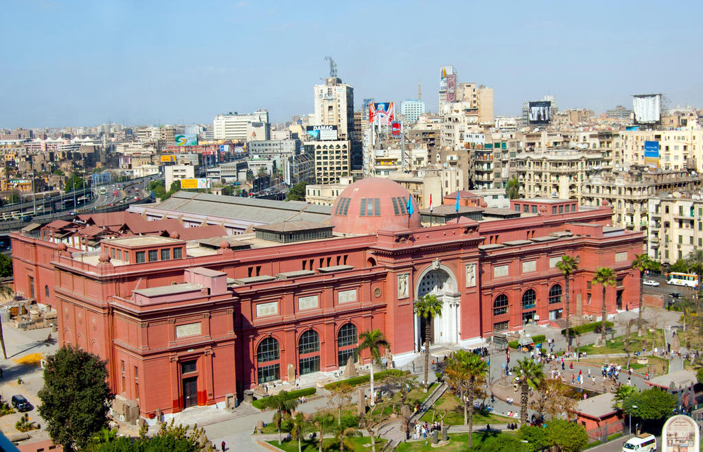 Le Musée égyptien du Caire, place Tahrir en 2008. 