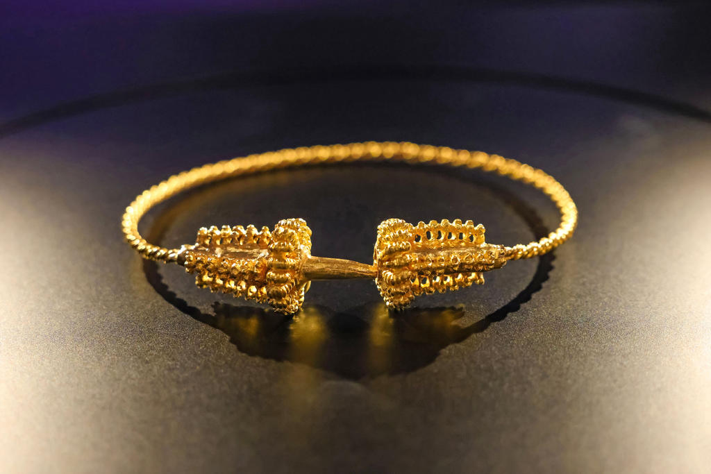 La réplique du torque de Montans.