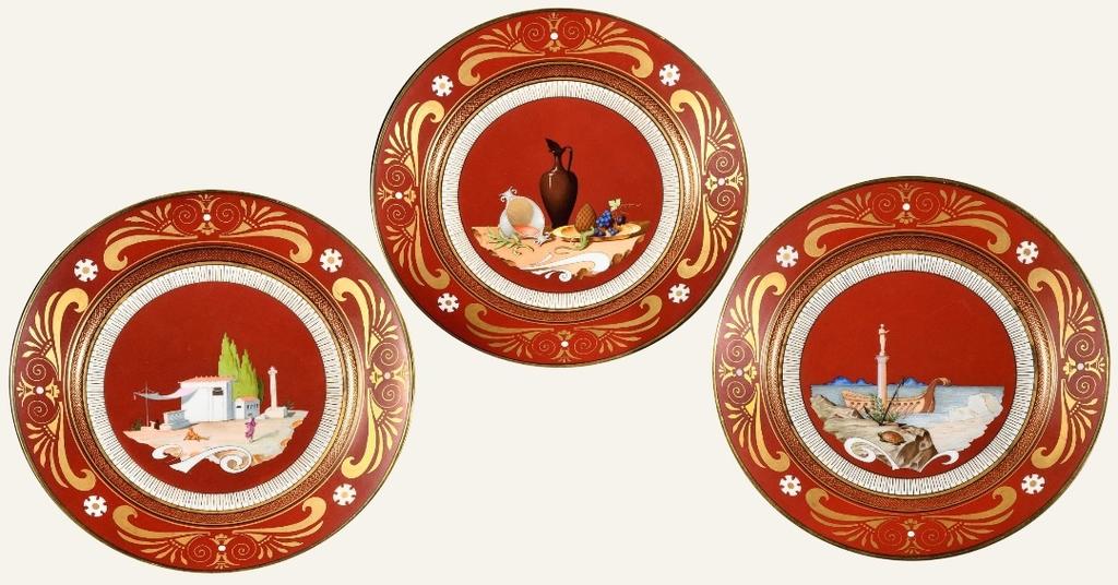 Sèvres, vers 1856. Porcelaine, marquées S. 52 en vert, N couronné en rouge. D. 24 cm. Vente Fontainebleau, Osenat, 22 juin 2025. Estimé : 10 000/18 000 €. Adjugé : 27 100 € (frais inclus).