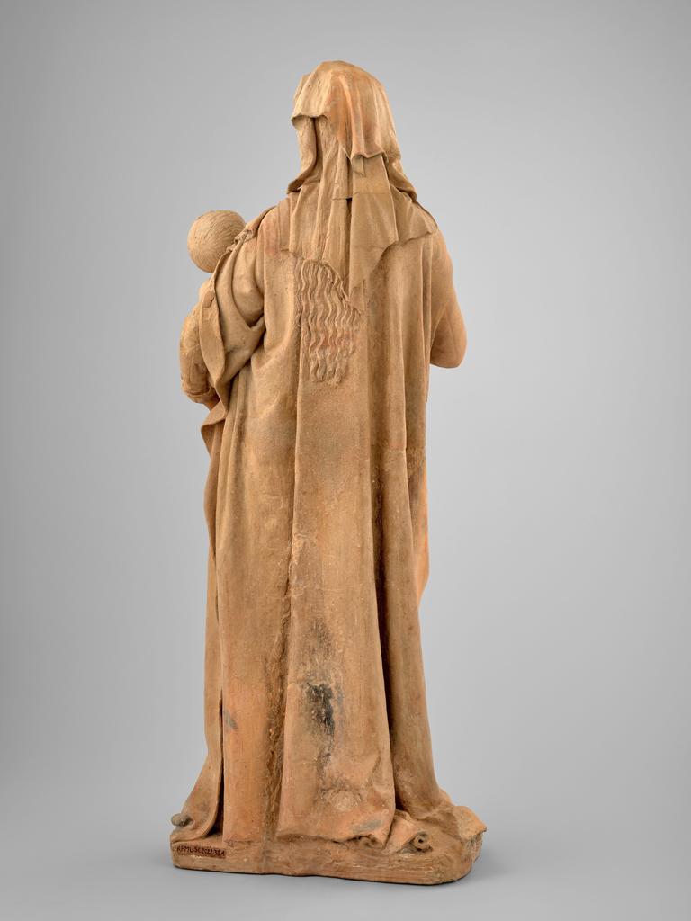 Michel Colombe (vers 1430-1512), Vierge à l’Enfant, dite Vierge de La Carte, vers 1500-1510. Terre cuite, 102 x 41 x 26 cm. Paris, musée du Louvre. 