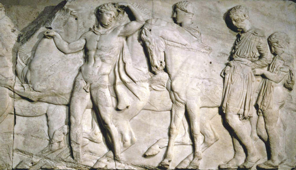 Les frises du Parthénon au British Museum. Détail des reliefs sculptés : Premiers cavaliers de la frise nord.